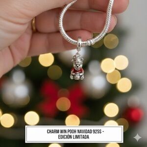 Limited Edition Winnie the Pooh Christmas Charm, 925s
